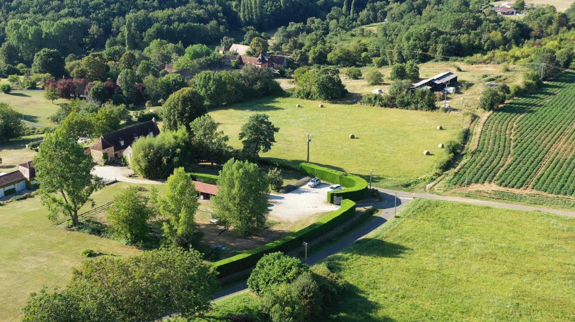 Le Clos-Lascazes Maison D'Hotes Le Buisson-de-Cadouin Екстериор снимка