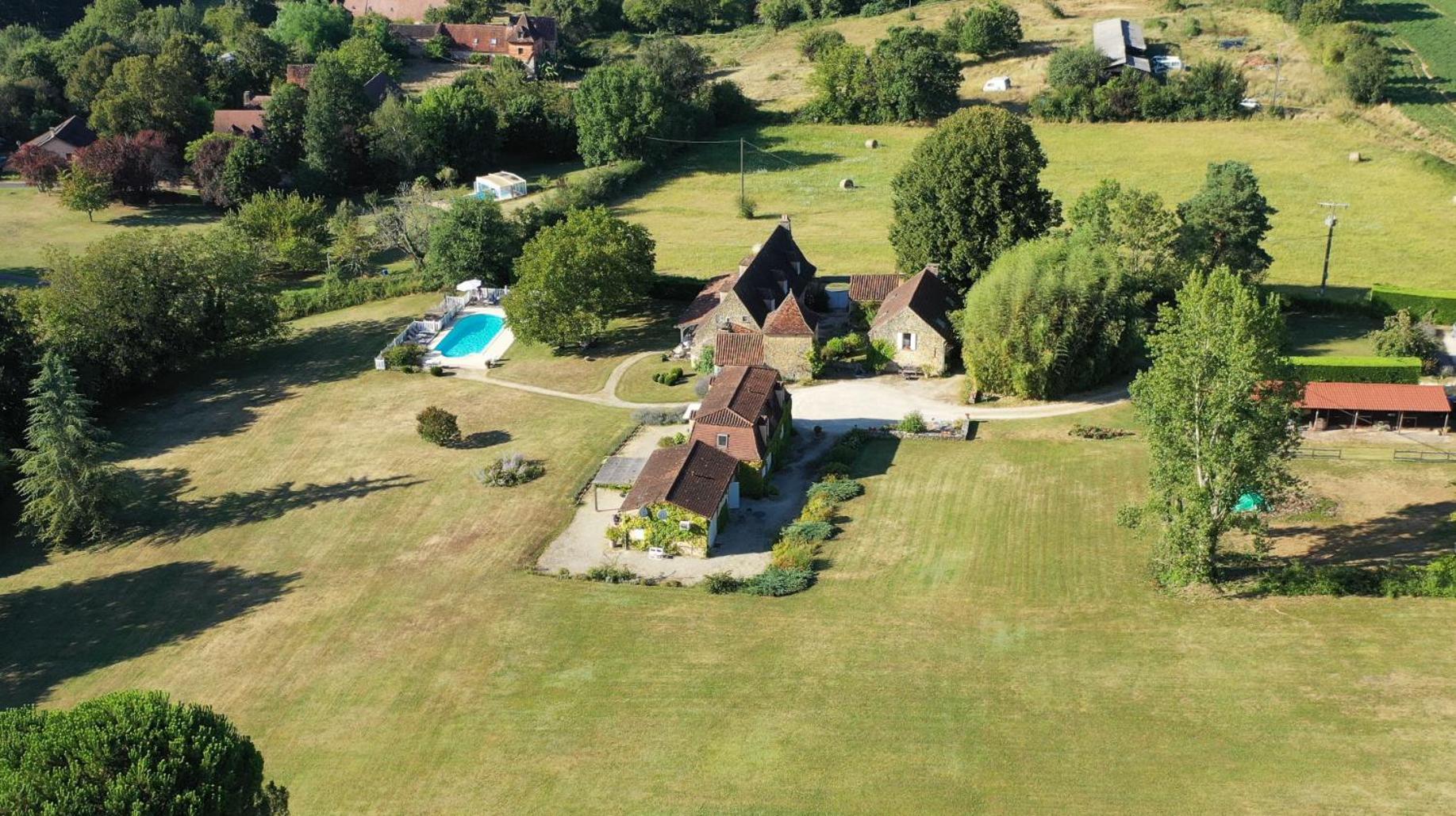 Le Clos-Lascazes Maison D'Hotes Le Buisson-de-Cadouin Екстериор снимка